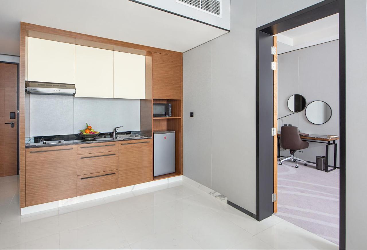 Asiana Grand Hotel Dubai Eksteriør billede A kitchenette in a hotel
