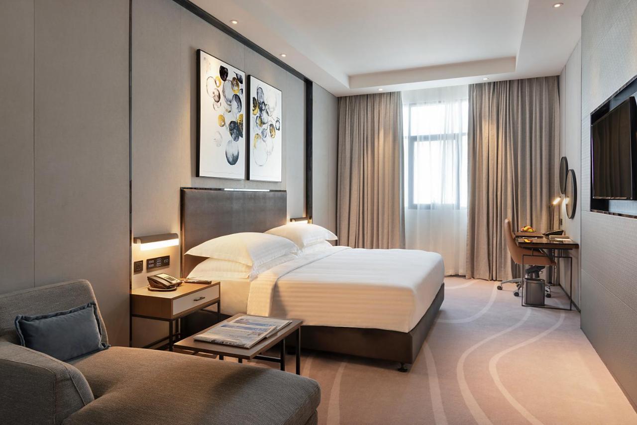 Asiana Grand Hotel Dubai Eksteriør billede Deluxe Room